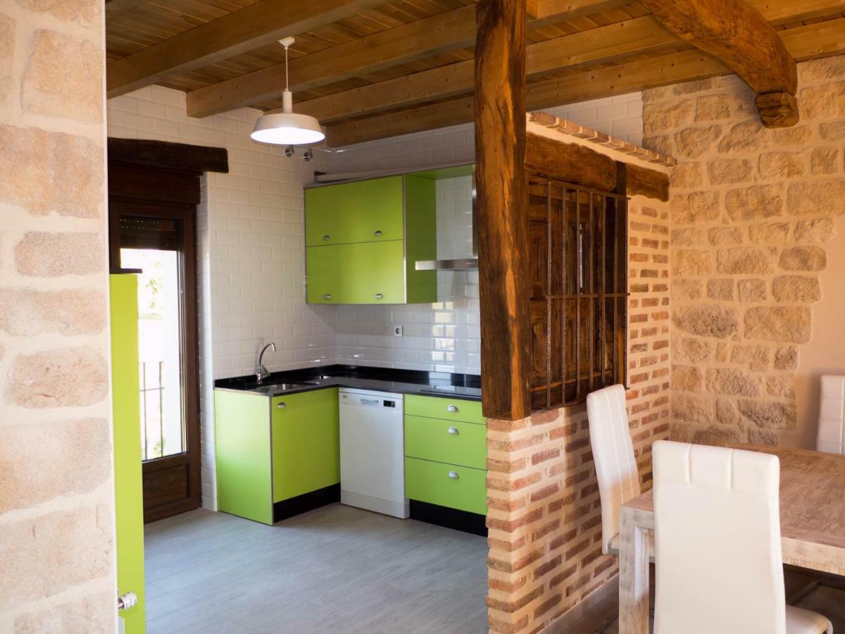 Apartamentos La Fabrica Villaluenga de la Vega Экстерьер фото