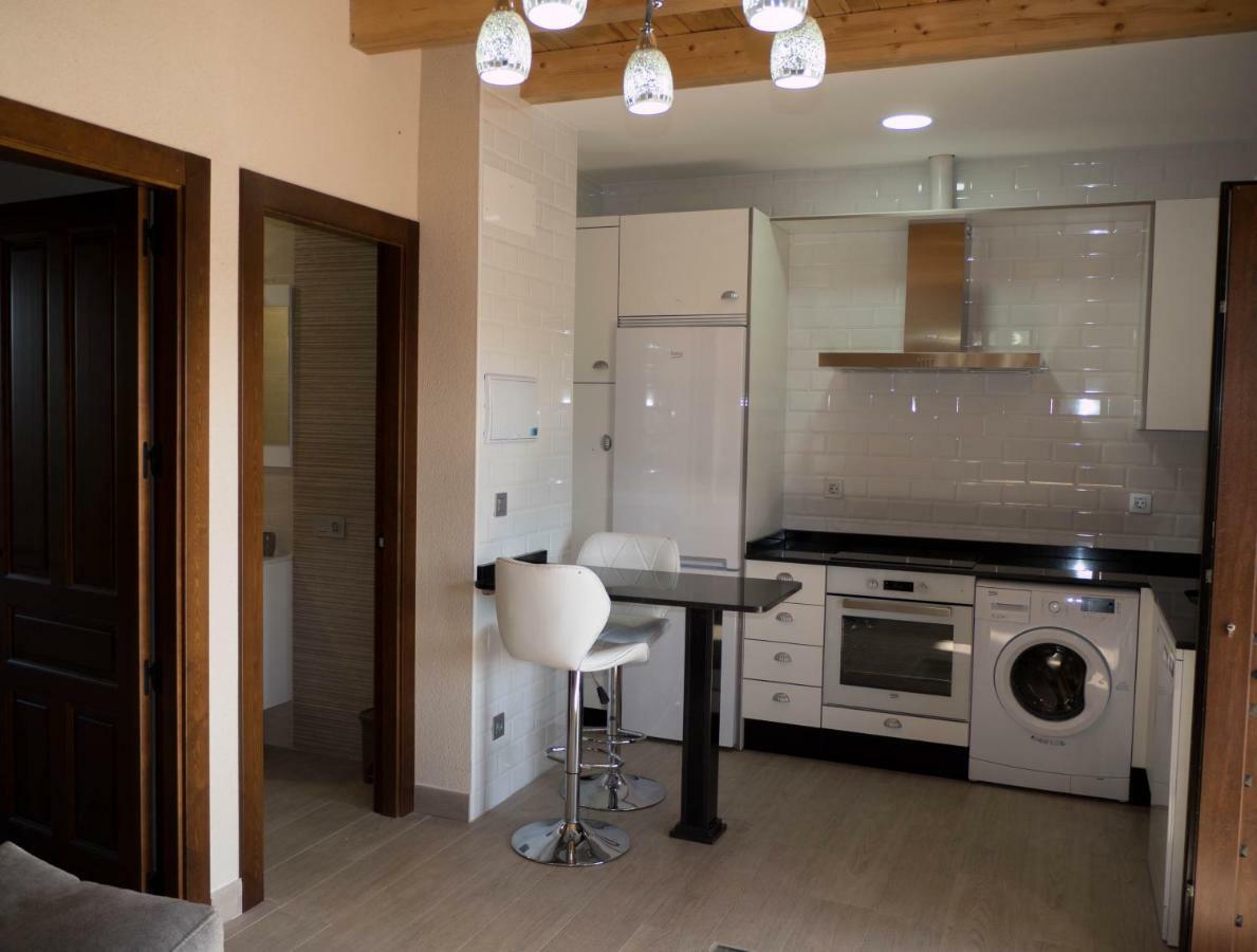 Apartamentos La Fabrica Villaluenga de la Vega Экстерьер фото