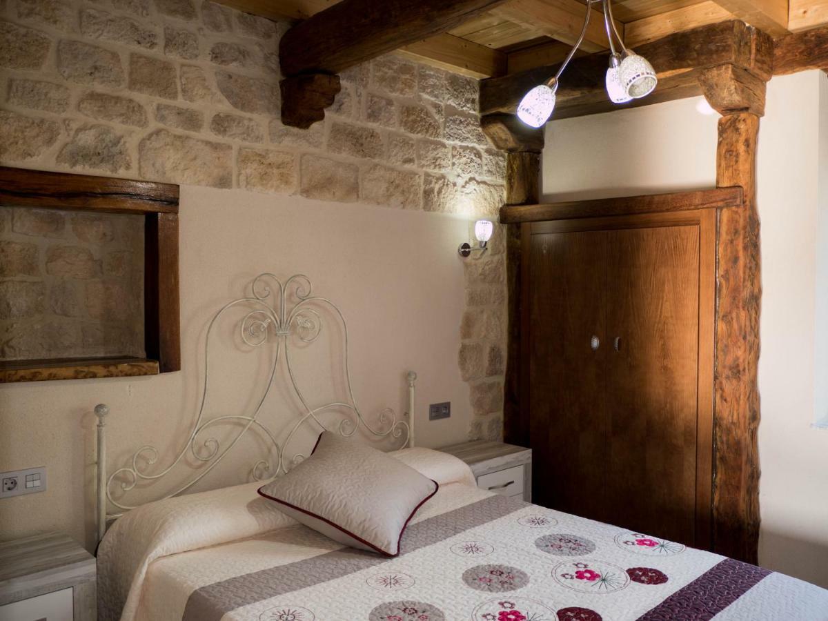 Apartamentos La Fabrica Villaluenga de la Vega Экстерьер фото